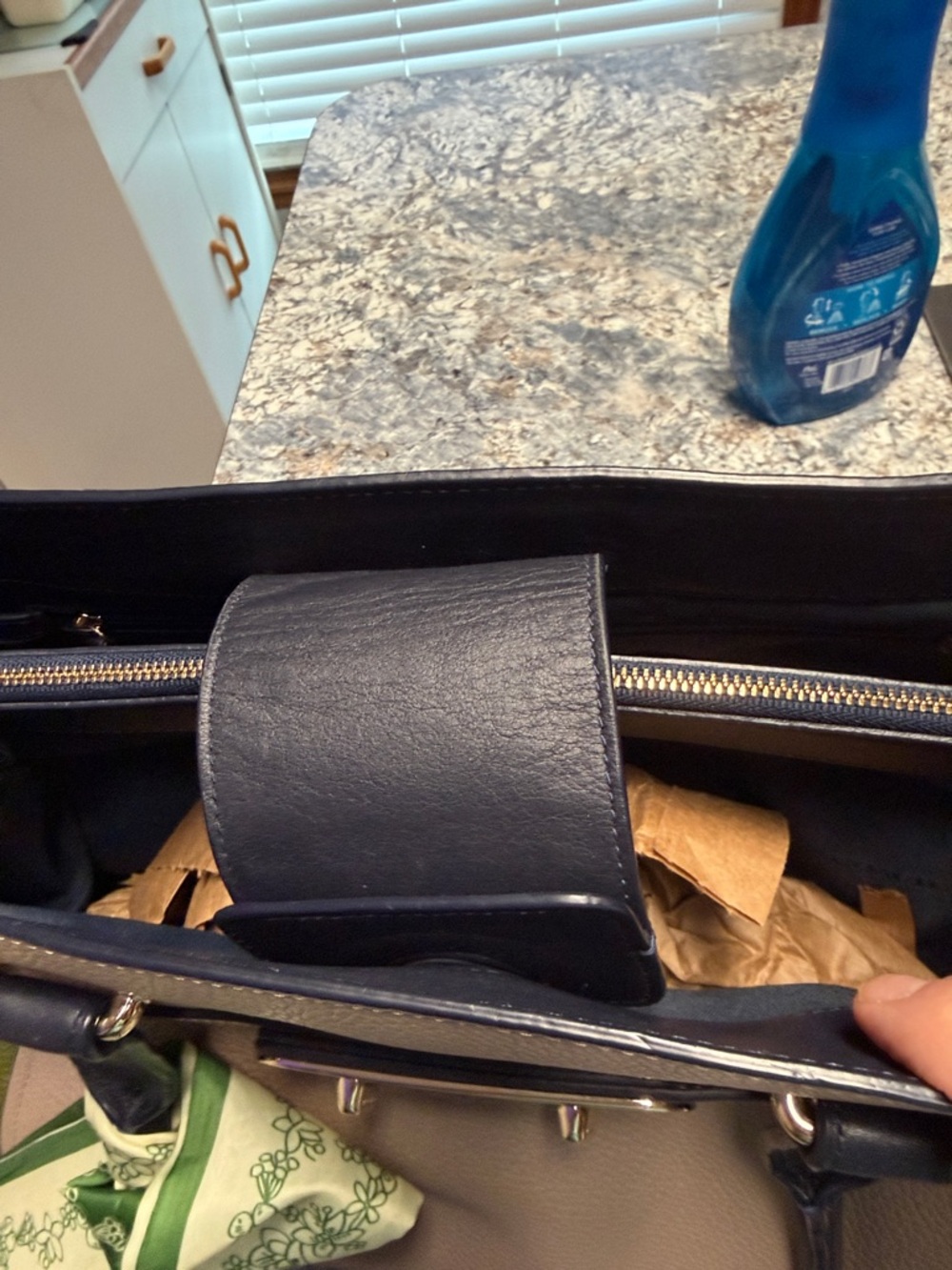 Coach Beige Leather Shoulder Bag with Navy Handles and Green Scarf - Picture 7 of 7